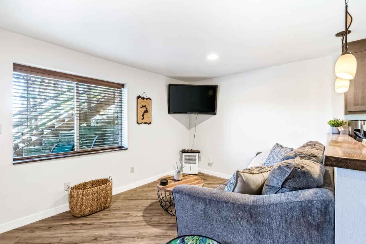 Driftwood Waterfront Gem Apartment Sandpoint Luaran gambar